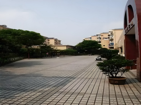 2025入户政策深圳_汪小菲带儿女到内蒙古，玥儿骑马他牵马 汪小菲带儿0元/月床位