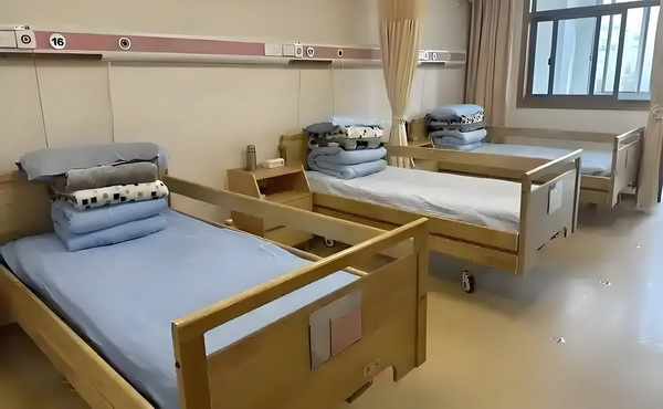 深圳户口如何入户_仅一周董璇二婚老公就被扒干净，她又看走眼了？ 宝在晚间进行支付应了回
